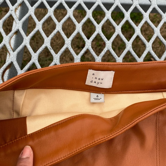 a new day Women's Skirt Set - Blue, Black, Brown, Floral - Picture 3 of 10